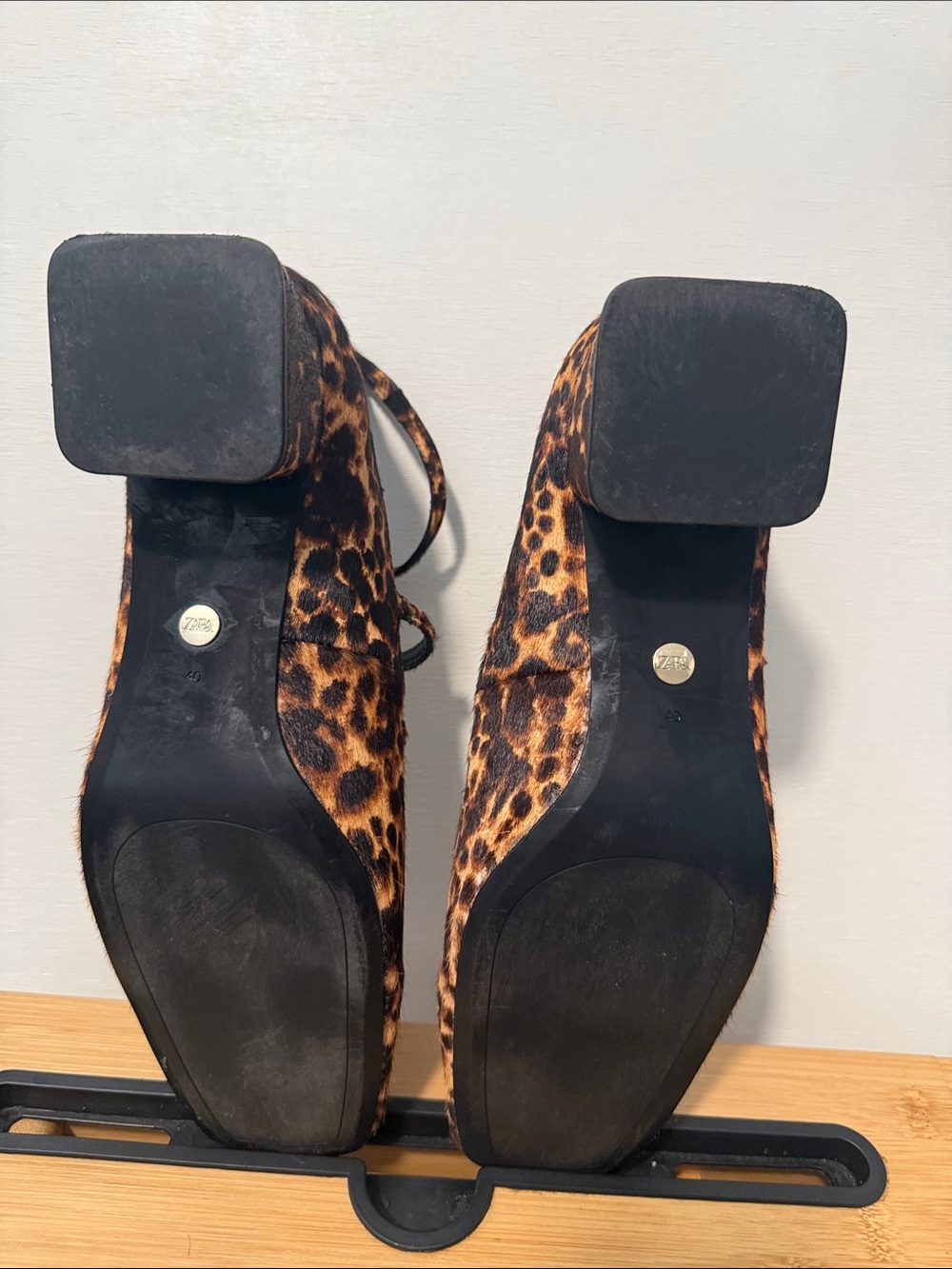 Zara Leopard Print Strappy Women's Flats - Picture 5 of 6
